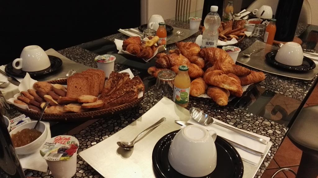 A Casa Di Gio Bed & Breakfast Torino Dış mekan fotoğraf